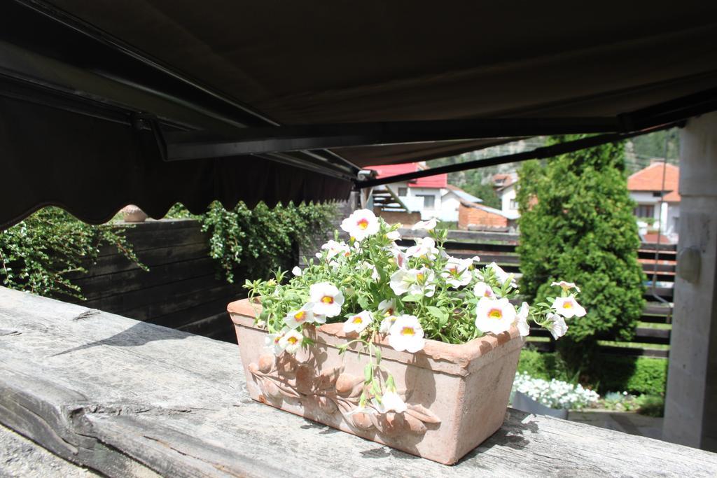 The Stone Villa เบลิอิสการ์ ภายนอก รูปภาพ